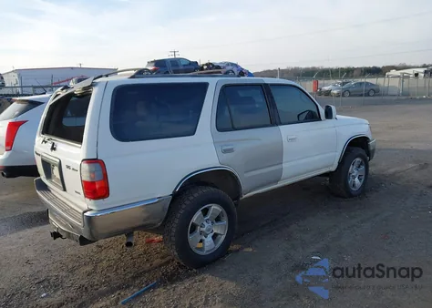 2000 Toyota 4Runner Sr5 V6 from USA, damaged, VIN JT3HN86R0Y0292144